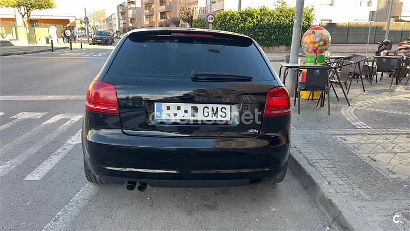 Usado Audi A3 Ambition 105 CV (77 kW) 2009 Negro Utilitario