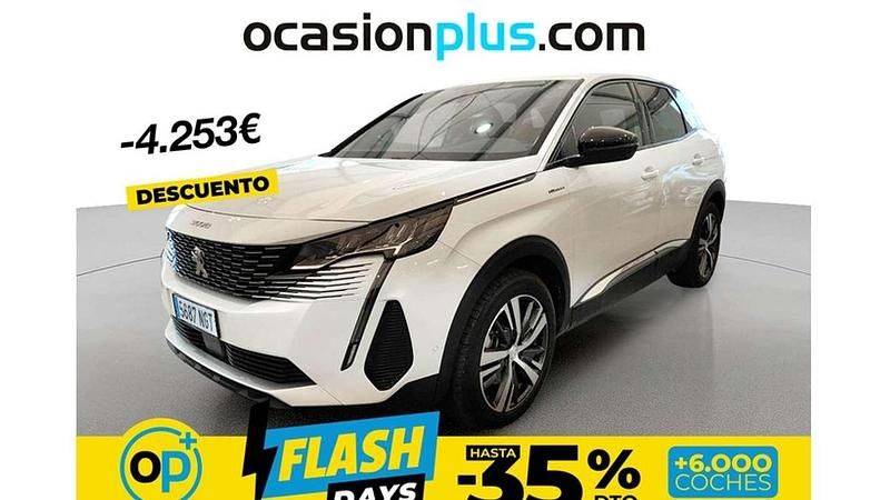 Usado Peugeot 3008 Allure 156 CV (114 kW) 2023 Blanco Monovolumen
