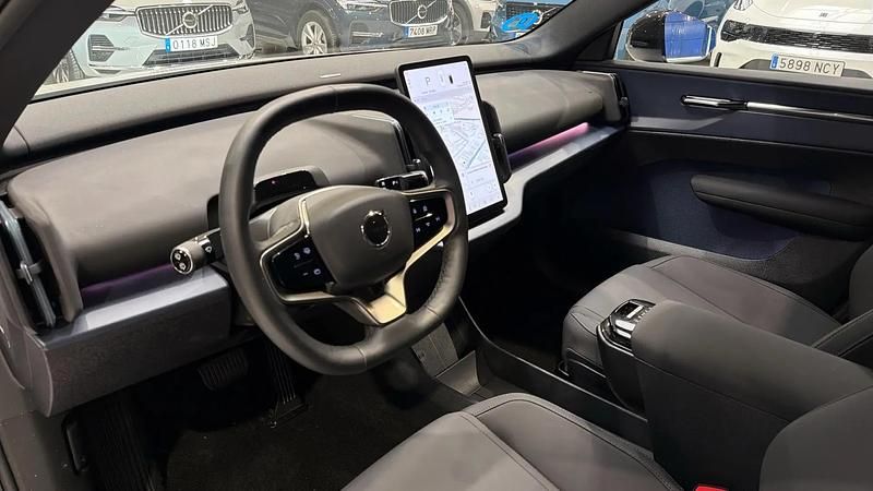 Usado Volvo EX30 Plus 200 kW (272 CV) 2024 SUV