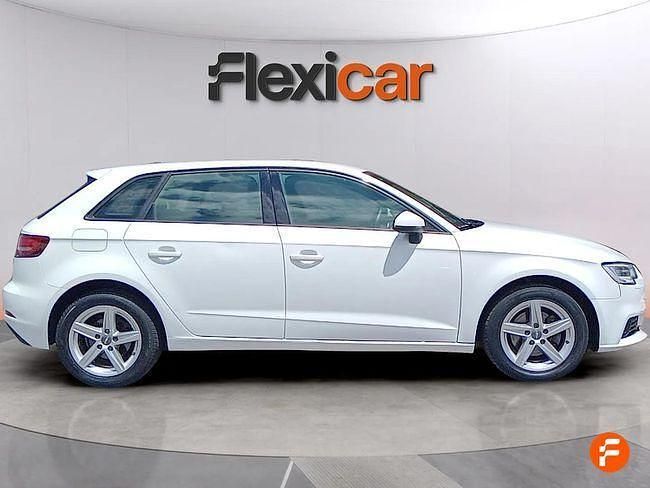Usado Audi A3 116 CV (85 kW) 2019 Blanco Berlina