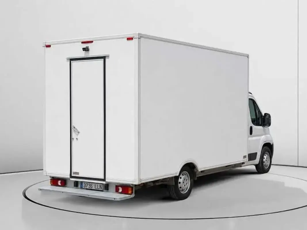 Usado Peugeot Boxer 140 CV (102 kW) 2020 Blanco Van
