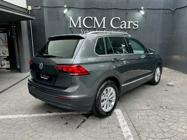 Usado VW Tiguan Advance 150 CV (110 kW) 2020 Gris SUV