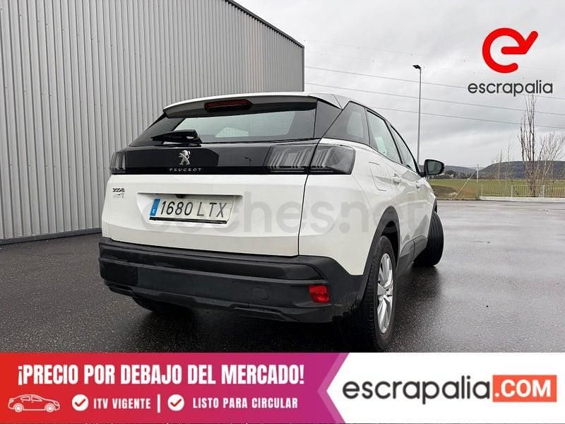 Usado Peugeot 3008 Active 130 CV (95 kW) 2021 Blanco SUV