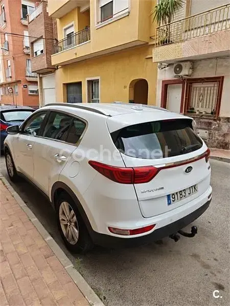Usado Kia Sportage 115 CV (84 kW) 2016 Blanco SUV