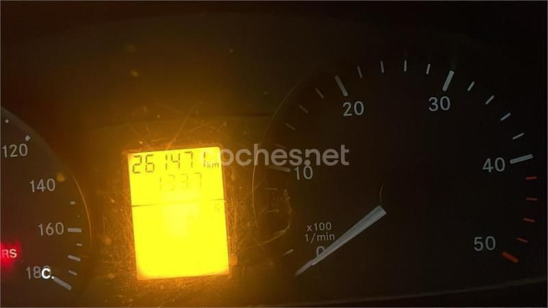 Usado Mercedes Sprinter 95 CV (69 kW) 2011 Amarillo Van