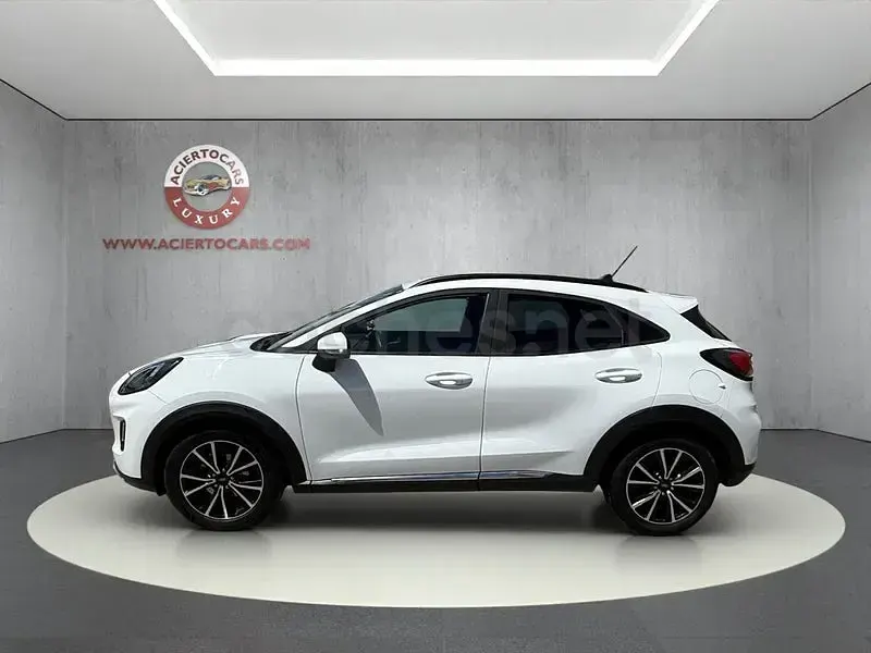 Usado Ford Puma Titanium 125 CV (91 kW) 2020 Blanco SUV