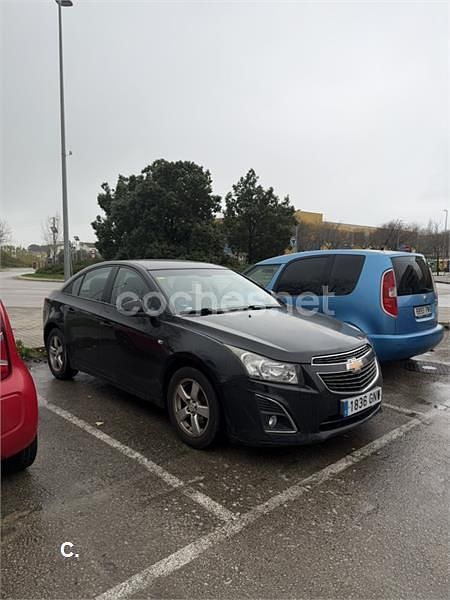 Usado Chevrolet Cruze LS 113 CV (83 kW) 2009 Negro Berlina