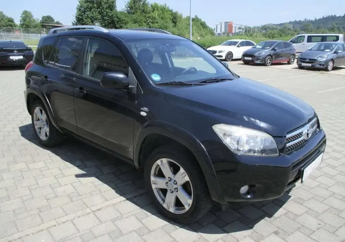 Usado Toyota RAV4 Premium 177 CV (130 kW) 2007 Negro SUV