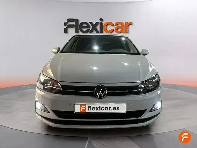 Usado VW Polo Advance 95 CV (69 kW) 2019 Blanco Utilitario