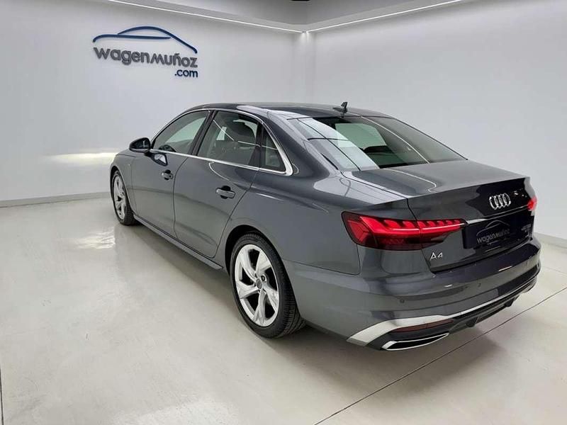Usado Audi A4 S-Line 190 CV (139 kW) 2020 Gris Berlina