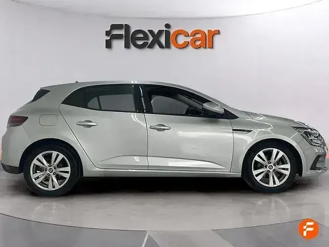 Usado Renault Mégane II Equilibre 140 CV (102 kW) 2022 Gris Berlina