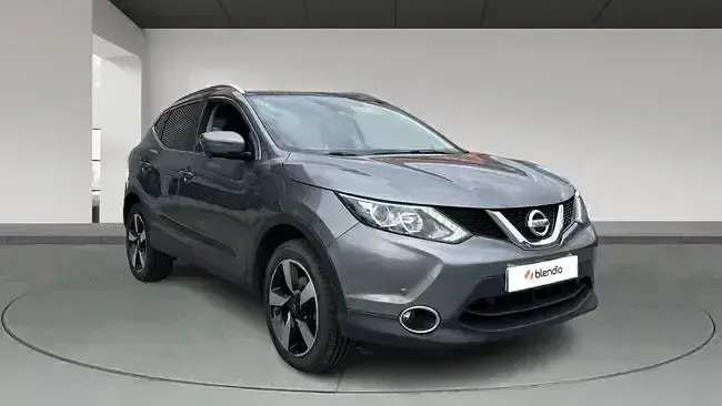 Usado Nissan Qashqai S 130 CV (95 kW) 2015 Gris SUV