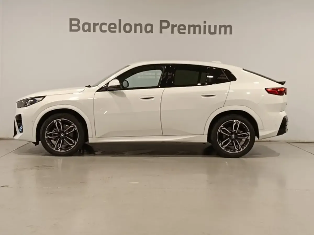 Usado BMW X2 Comfort Edition 150 CV (110 kW) 2025 Blanco SUV