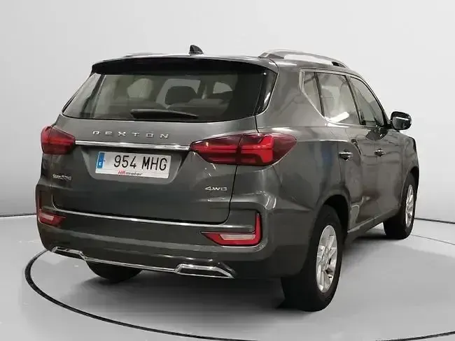 Usado SsangYong Rexton 202 CV (148 kW) 2023 Gris SUV
