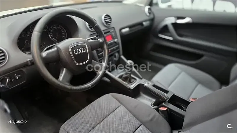 Usado Audi A3 Ambition 160 CV (117 kW) 2009 Blanco Utilitario