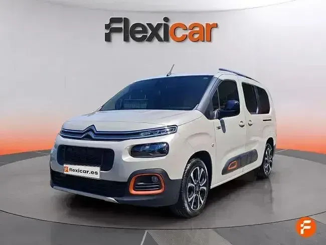 Usado Citroën Berlingo Shine 102 CV (75 kW) 2019 Beige Monovolumen