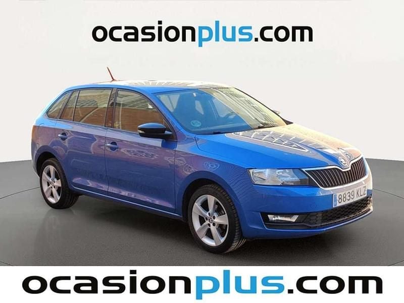 Usado Skoda Rapid 95 HP (69 kW) 2018 Azul Citadino