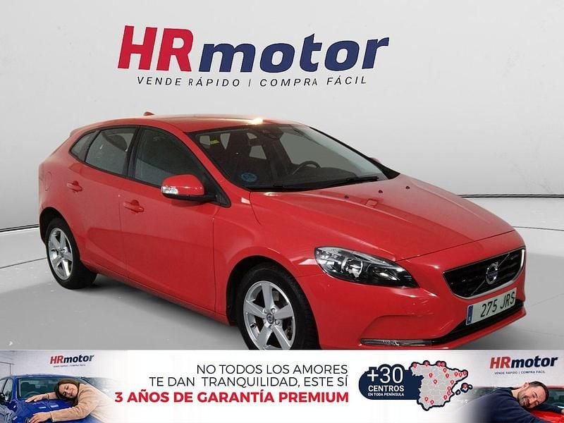 Usado Volvo V40 Kinetic 120 CV (88 kW) 2016 Rojo Berlina