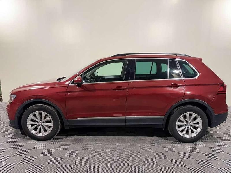Używany VW Tiguan Advance 150 KM (110 kW) 2019 Czerwony SUV