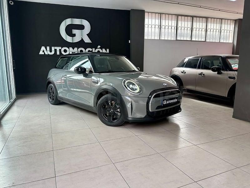 Usado Mini ONE 102 CV (75 kW) 2022 Gris / plata Utilitario