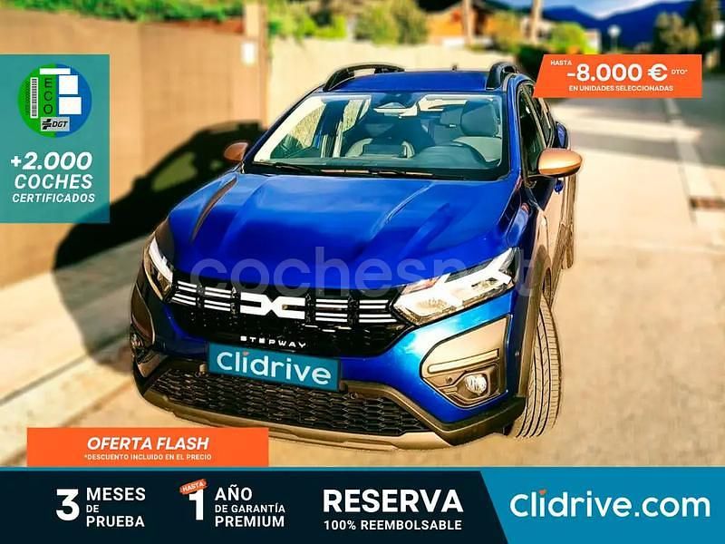 Azul Usado 2025 Dacia Sandero Essentiel Berlina | 17.190 € (Precio justo) - Imagen 1/3