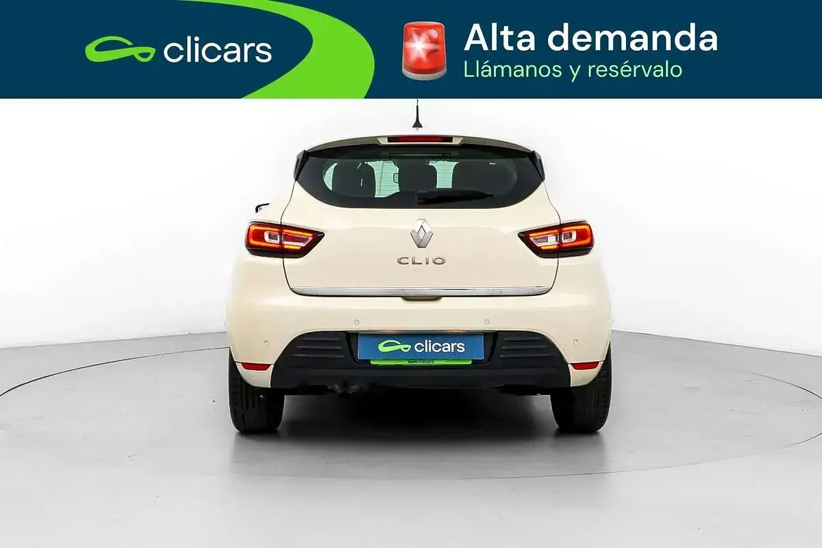 Usado Renault Clio Zen 90 CV (66 kW) 2017 Blanco Utilitario