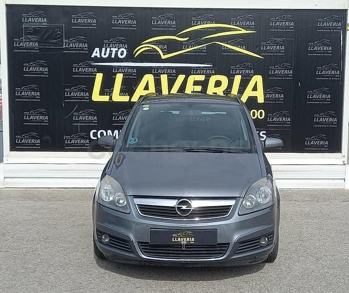Usado Opel Zafira Enjoy 105 CV (77 kW) 2007 Gris / plata Monovolumen