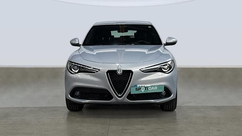 Usado Alfa Romeo Stelvio Super 160 CV (117 kW) 2022 Blanco SUV