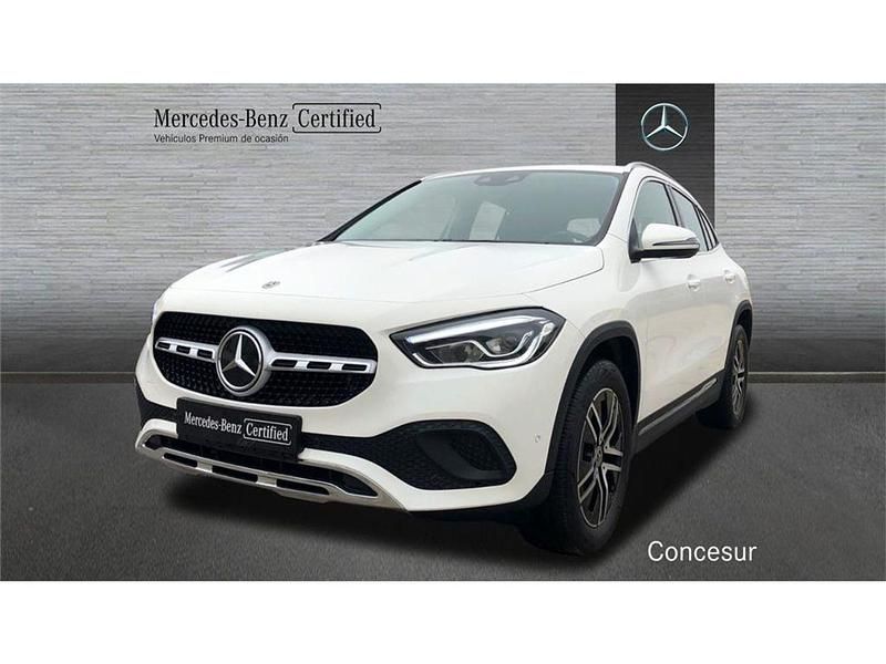 Blanco Usado 2022 Mercedes GLA180 SUV | 35.900 € (Un poco caro) - Imagen 1/4