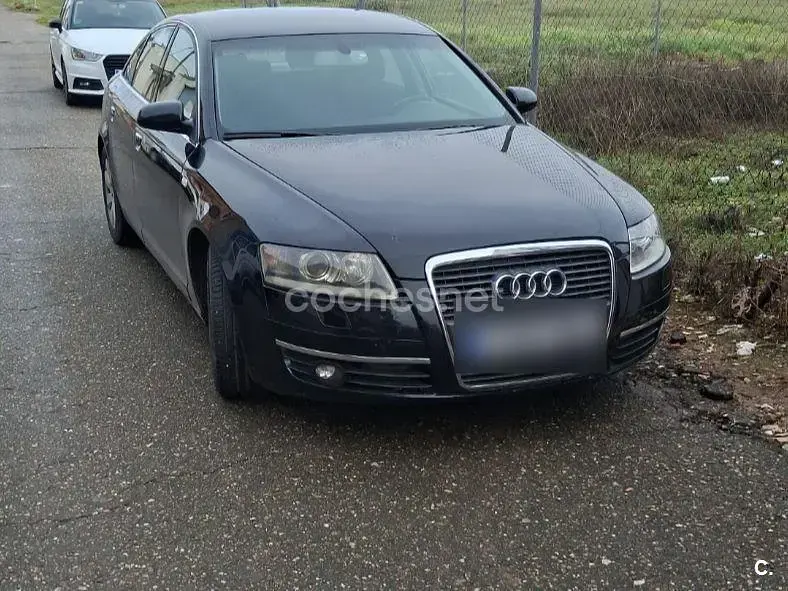 Usado Audi A6 225 CV (165 kW) 2005 Negro Berlina