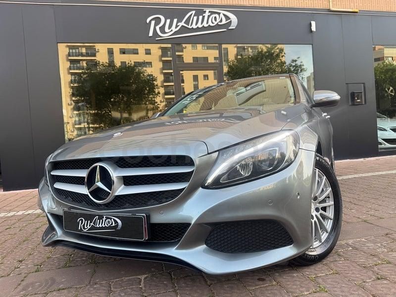 Usado Mercedes C220 170 CV (125 kW) 2015 Gris / plata Berlina