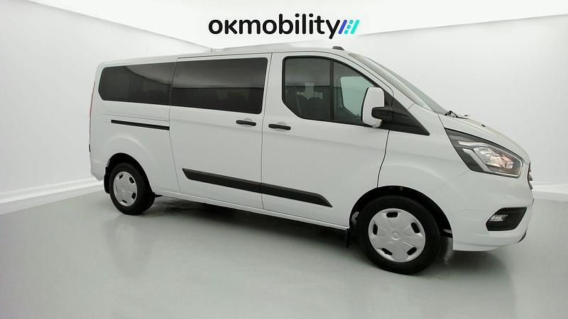 Usado Ford Transit Custom Trend 130 CV (95 kW) 2023 Frozen white Berlina