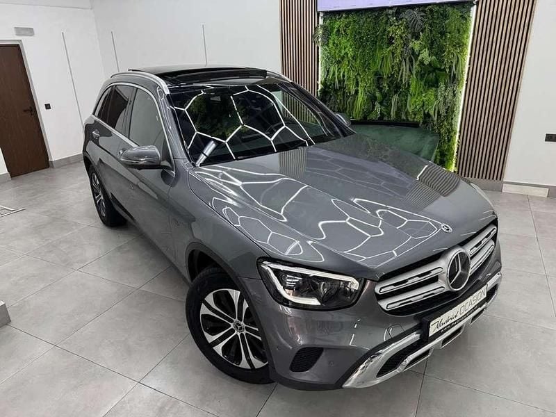 Usado Mercedes GLC300e 313 CV (230 kW) 2021 Gris Coupe
