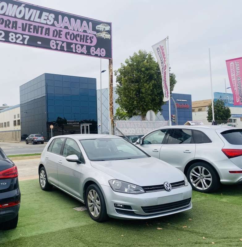 Gris / plata Usado 2015 VW Golf VII Advance Utilitario | 11.999 € (Precio justo) - Imagen 1/4