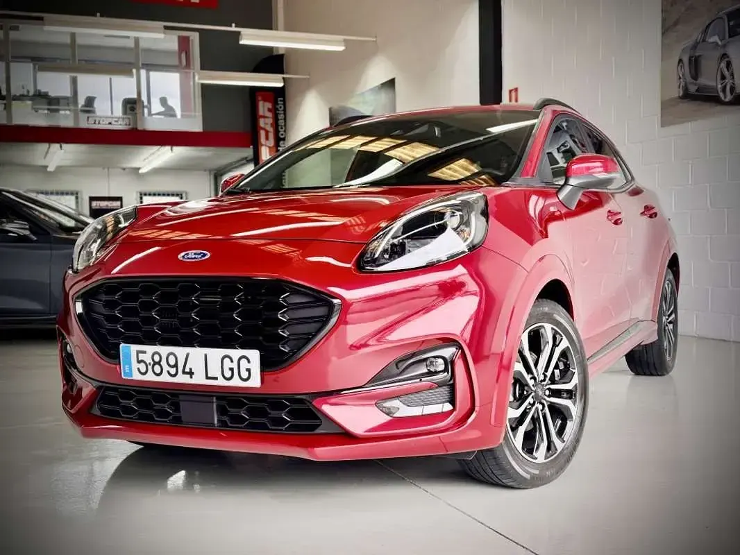 Usado Ford Puma ST-Line 125 CV (91 kW) 2020 Rojo SUV