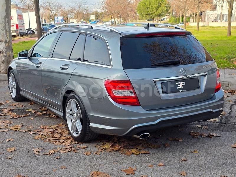 Usado Mercedes C250 Avantgarde 204 CV (150 kW) 2012 Gris / plata Familiar