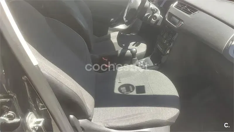 Usado Citroën C3 92 CV (67 kW) 2015 Negro Berlina