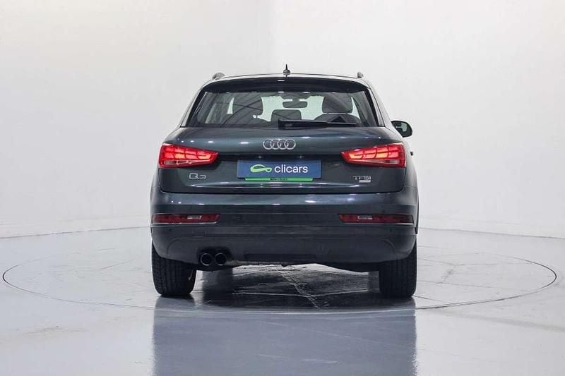 Usado Audi Q3 Attraction 150 CV (110 kW) 2017 Verde SUV