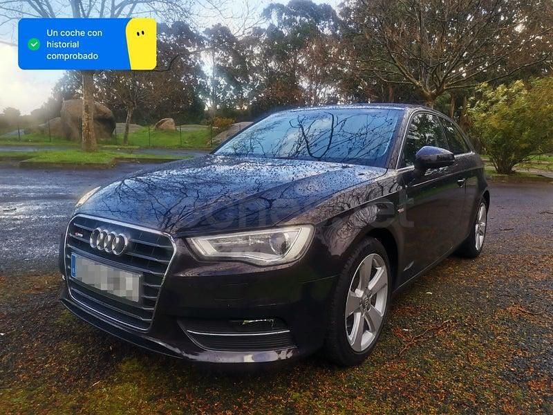 Usado Audi A3 Ambition 150 CV (110 kW) 2014 Marrón Berlina