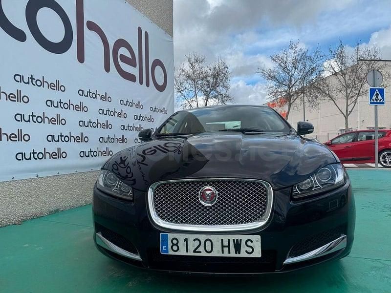 Usado Jaguar XF Premium Luxury 200 CV (147 kW) 2014 Negro Berlina