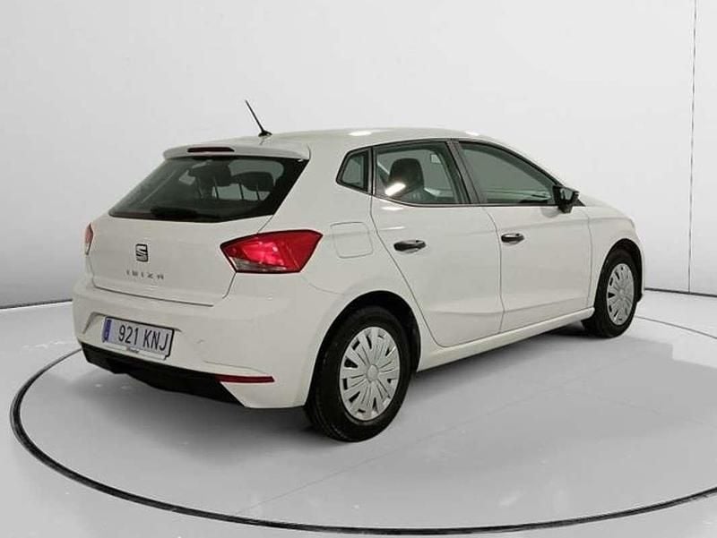 Usado Seat Ibiza Reference 75 CV (55 kW) 2018 Blanco Utilitario
