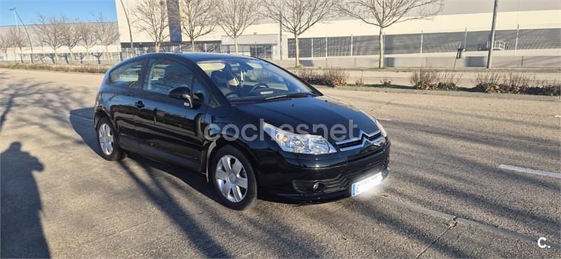 Usado Citroën C4 90 CV (66 kW) 2008 Negro Berlina
