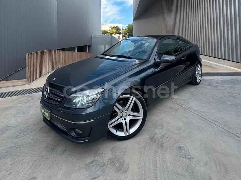 Gris / plata Usado 2009 Mercedes 220 Berlina | 10.000 € (Precio justo) - Imagen 1/4