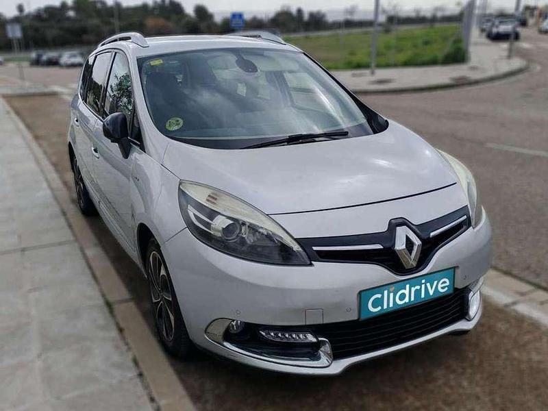 Usado Renault Scénic III Bose Edition 131 CV (96 kW) 2014 Gris Monovolumen