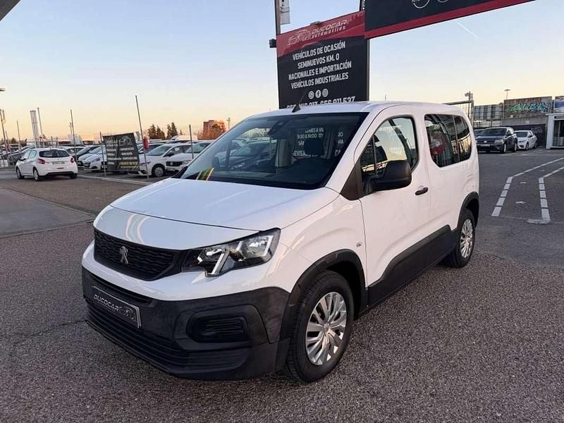 Usado Peugeot Rifter Access 99 CV (72 kW) 2021 Blanco Monovolumen