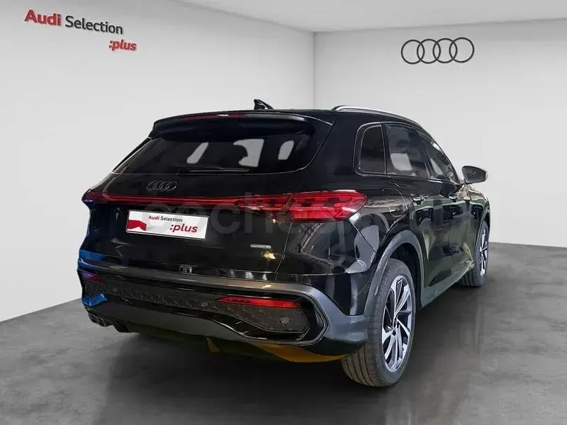 Usado Audi Q5 Sport 204 CV (150 kW) 2025 Negro SUV