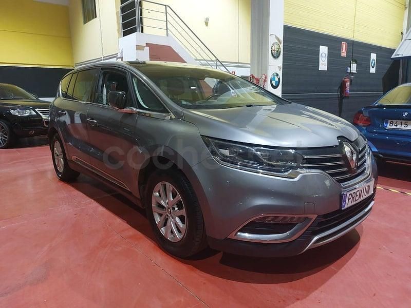 Usado Renault Espace Zen 160 CV (117 kW) 2016 Gris / plata Monovolumen