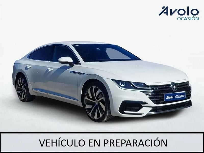 Usado VW Arteon R-line 150 CV (110 kW) 2018 Utilitario