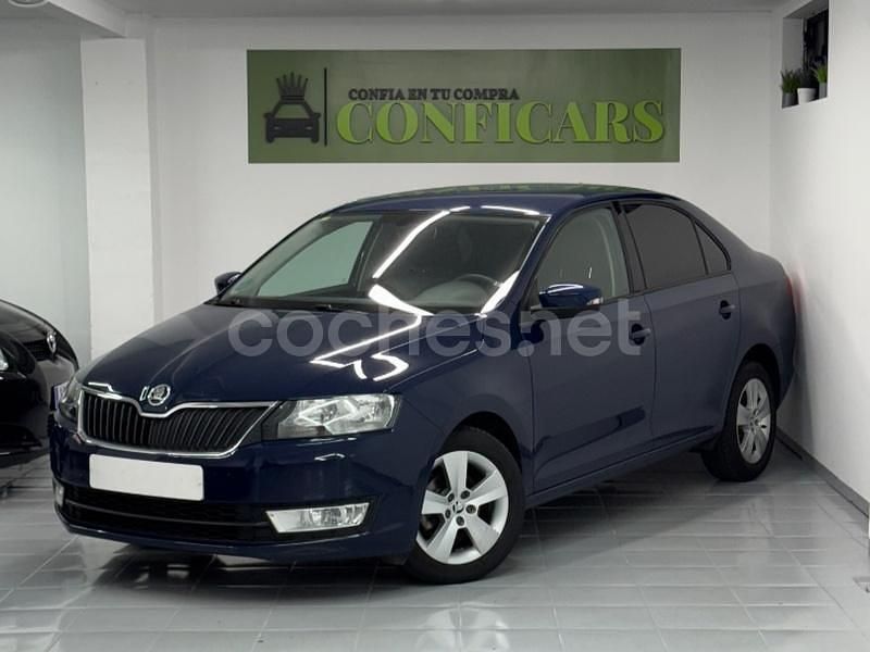 Azul Usado 2016 Skoda Rapid Ambition Berlina | 9990 € (Precio justo) - Imagen 1/4