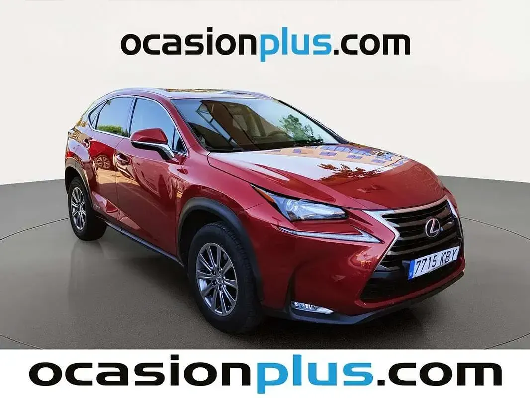 Usado Lexus NX300h Business Edition 197 CV (144 kW) 2017 Rojo SUV